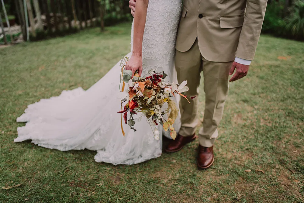 Photo by Chong Yee Photography. theweddingnotebook.com