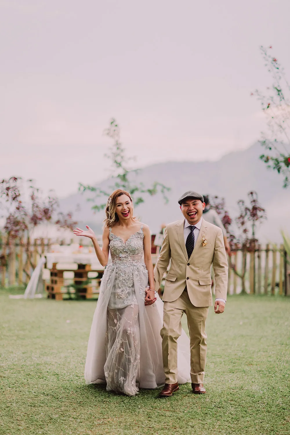 Photo by Chong Yee Photography. theweddingnotebook.com