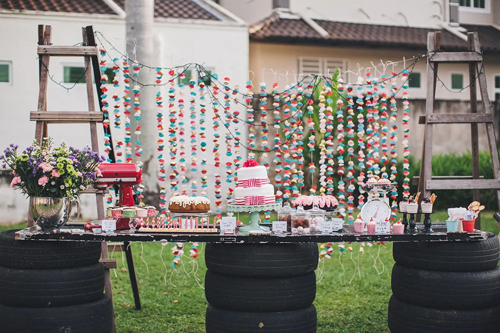 Photo by Memoir Click Studio. theweddingnotebook.com