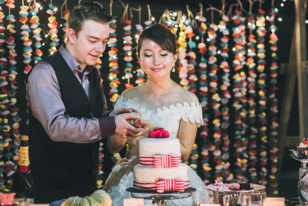 Photo by Memoir Click Studio. theweddingnotebook.com