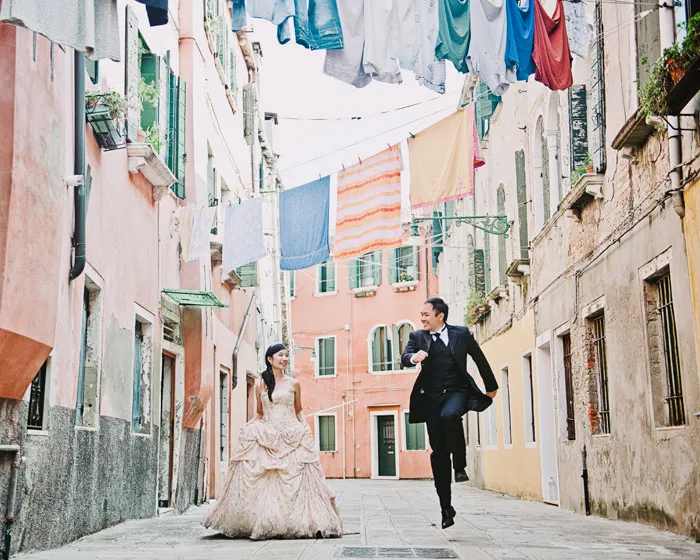 Photo by AndroidsinBoots. theweddingnotebook.com