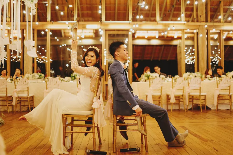 Photo by Jonathan Ong. theweddingnotebook.com