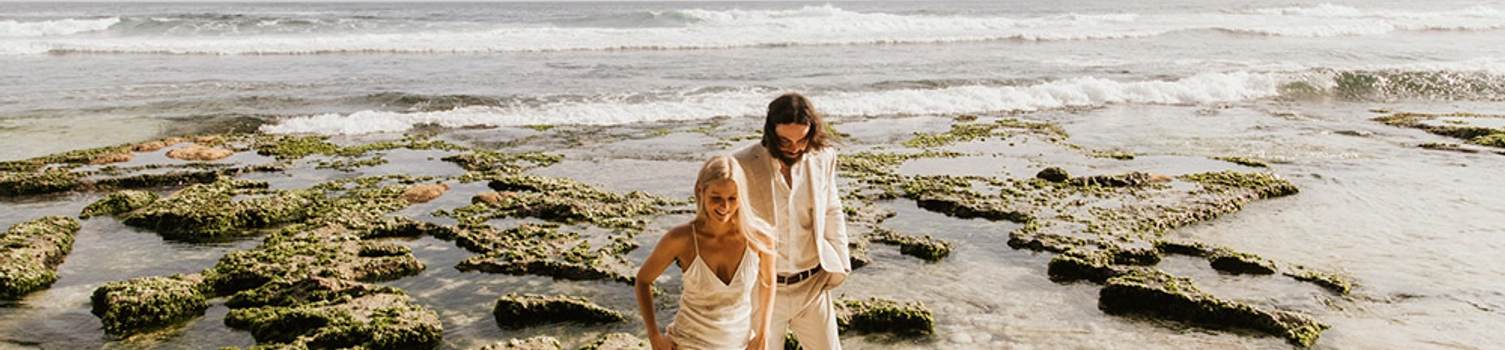 Romantic and Natural Bridal Portraits at Bvlgari Resort Bali
