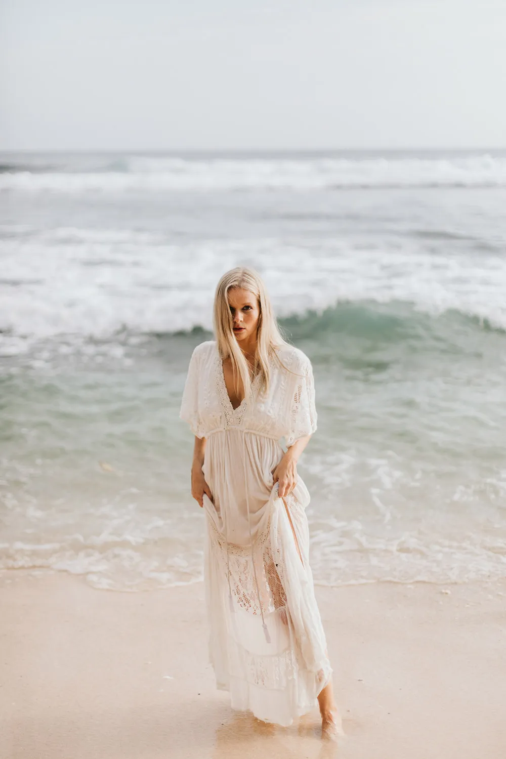 Photo by Fire Wood and Earth. theweddingnotebook.com