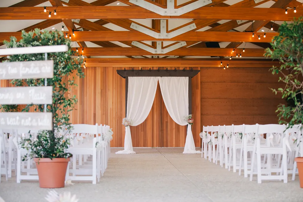 Photo by Ben Yew Photography. theweddingnotebook.com