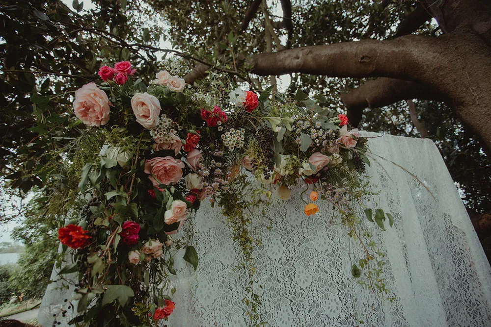 Photo by Wedding Gallery Studio. theweddingnotebook.com