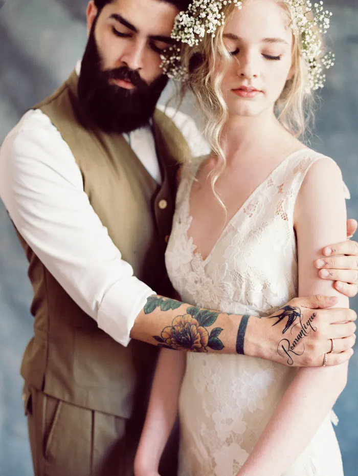 Gardenia – Claire Pettibone 2015 Bridal Collection. theweddingnotebook.com