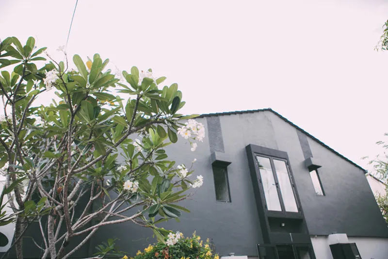 Photo by ZA GAllery. theweddingnotebook.com