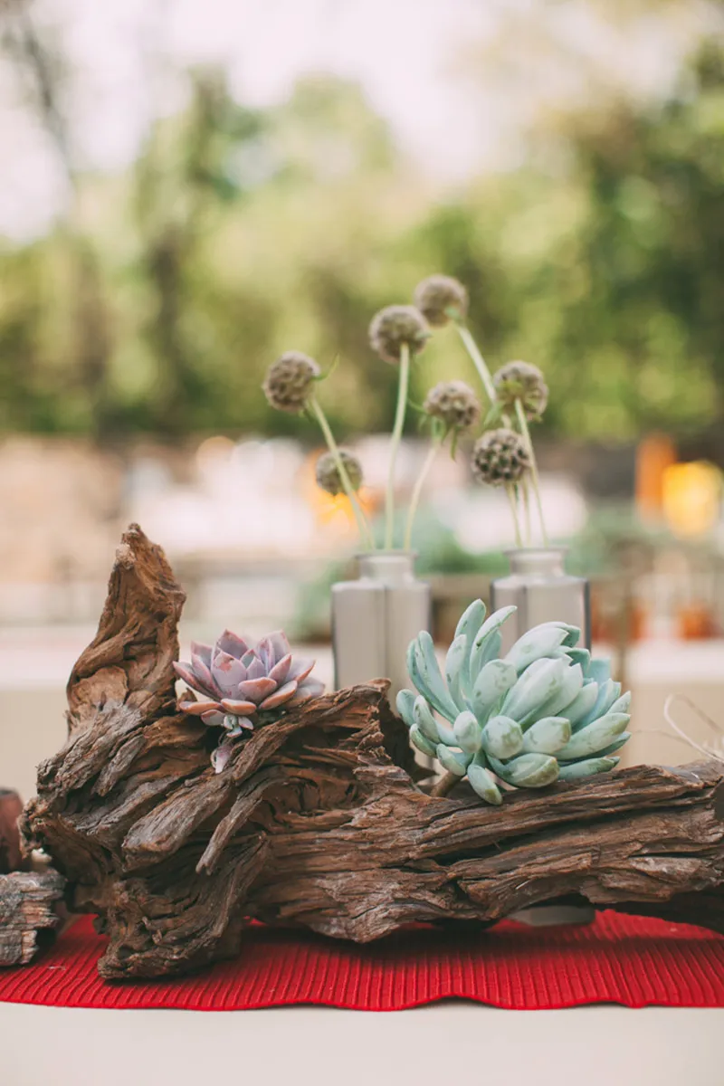 Photo by ZA GAllery. theweddingnotebook.com