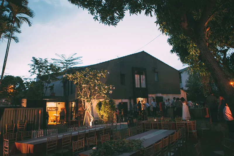 Photo by ZA GAllery. theweddingnotebook.com