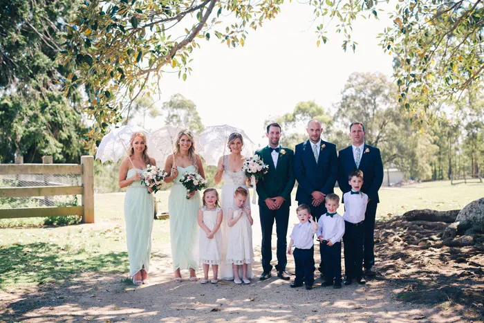 Mint colour bridal party. Studio Something Photography. theweddingnotebook.com