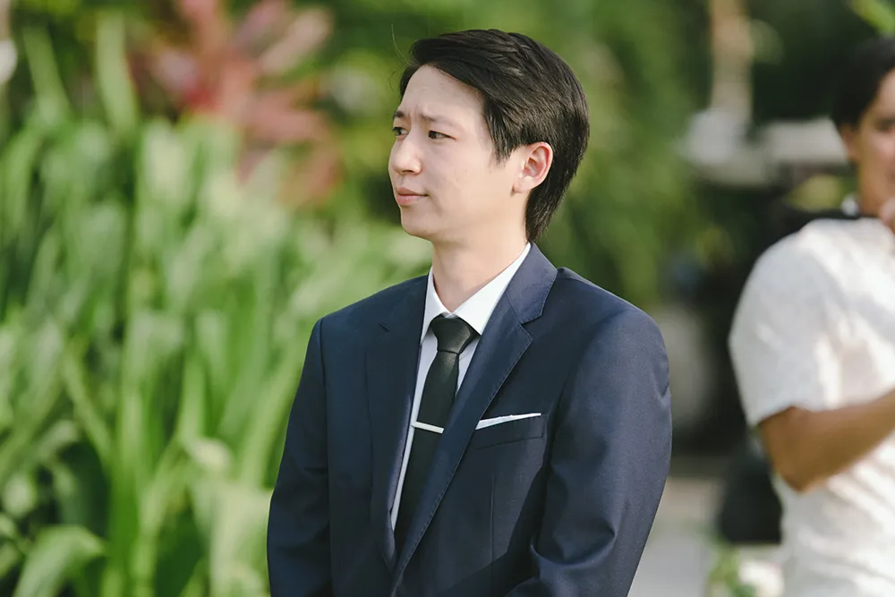 Photo by The Vow Studio. theweddingnotebook.com