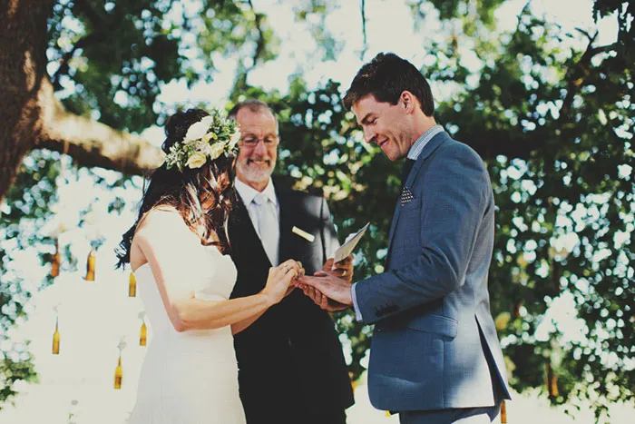 Jonathan Ong Photography. theweddingnotebook.com