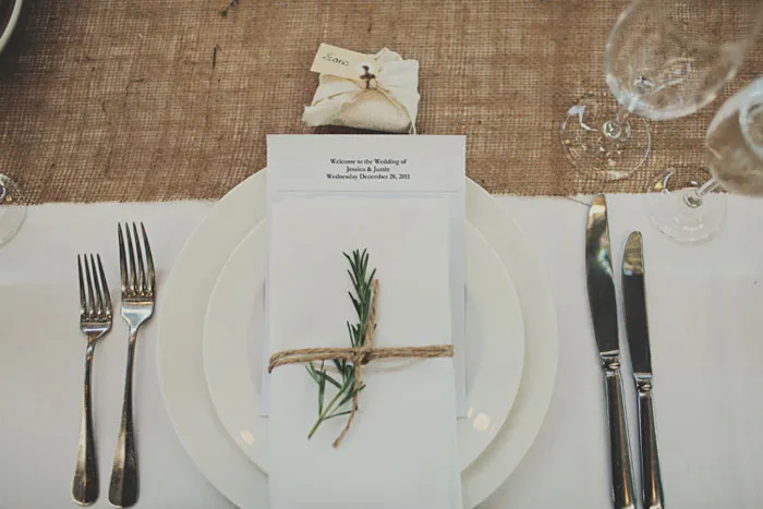 Jonathan Ong Photography. theweddingnotebook.com