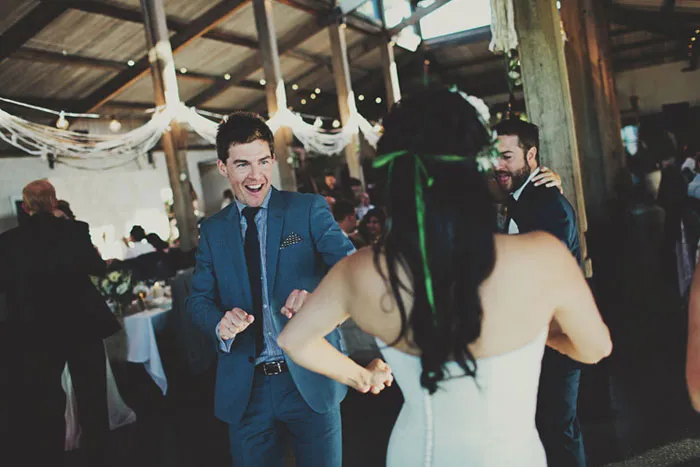 Jonathan Ong Photography. theweddingnotebook.com