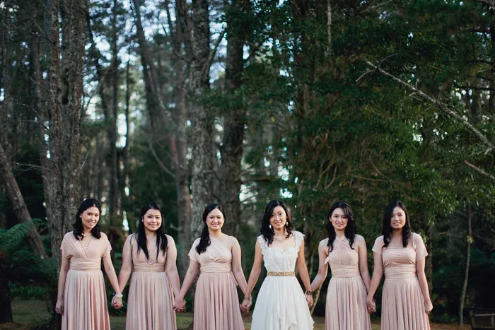 theweddingnotebook.com. Photography by Sayher Heffernan. Rustic blush pink wedding party