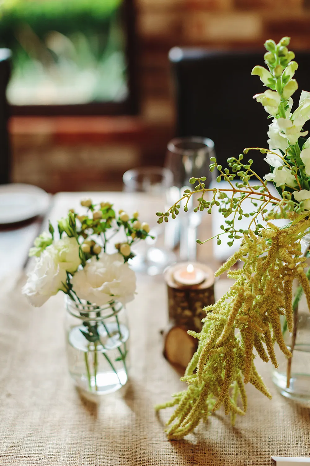 Photo by Jonathan Ong Photography. theweddingnotebook.com