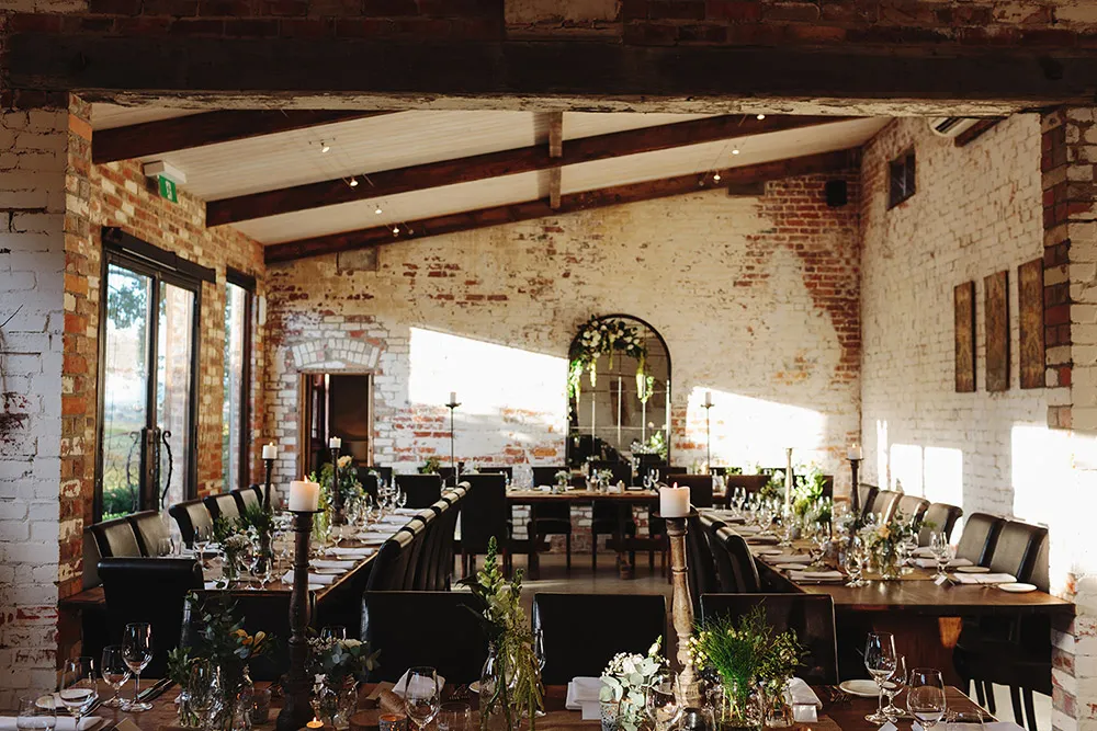 Photo by Jonathan Ong Photography. theweddingnotebook.com