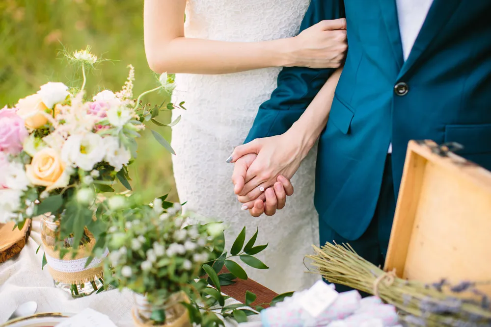 Synchronal Photography. theweddingnotebook.com