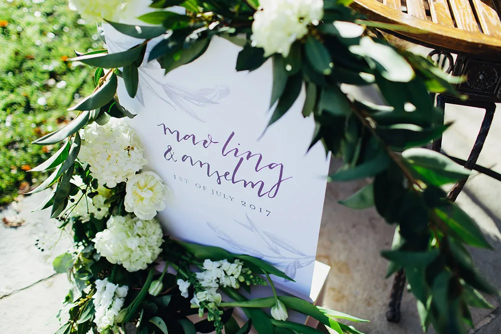 Photo by Sayher Heffernan. theweddingnotebook.com