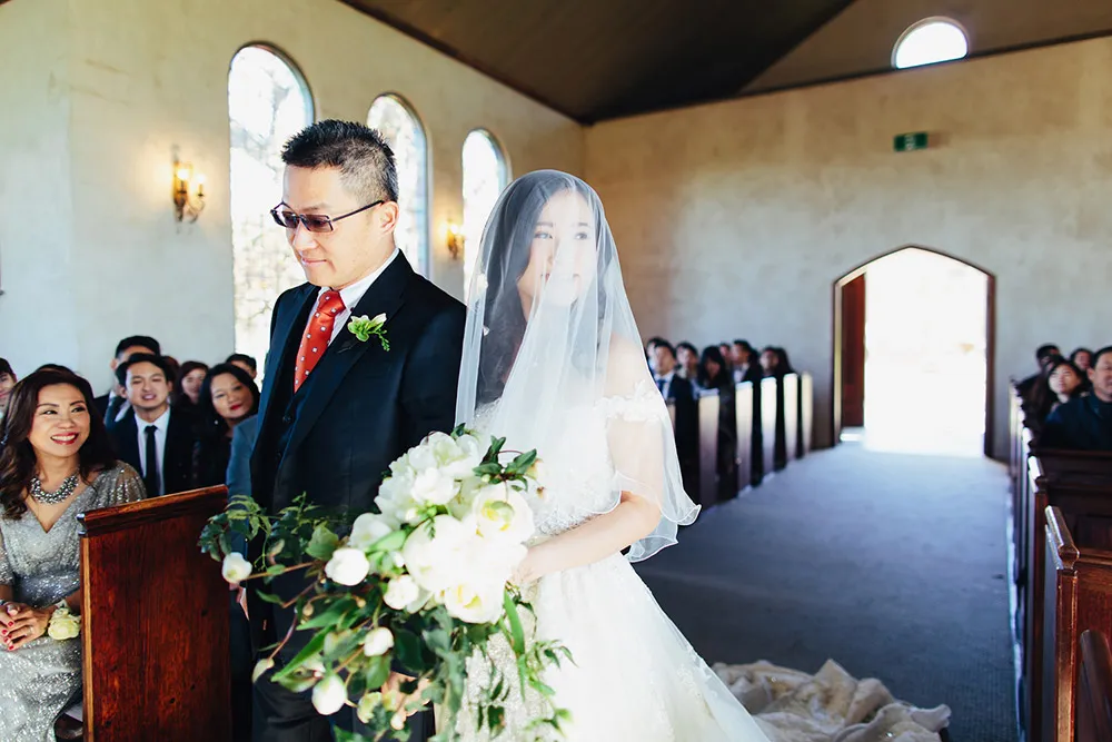 Photo by Sayher Heffernan. theweddingnotebook.com