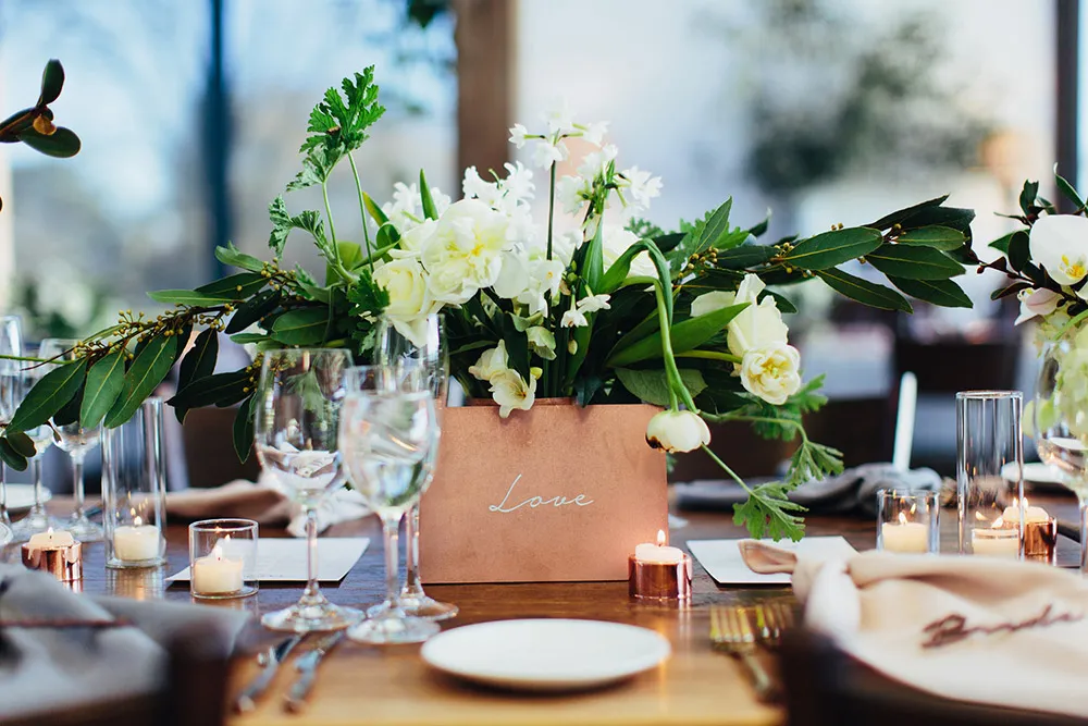 Photo by Sayher Heffernan. theweddingnotebook.com