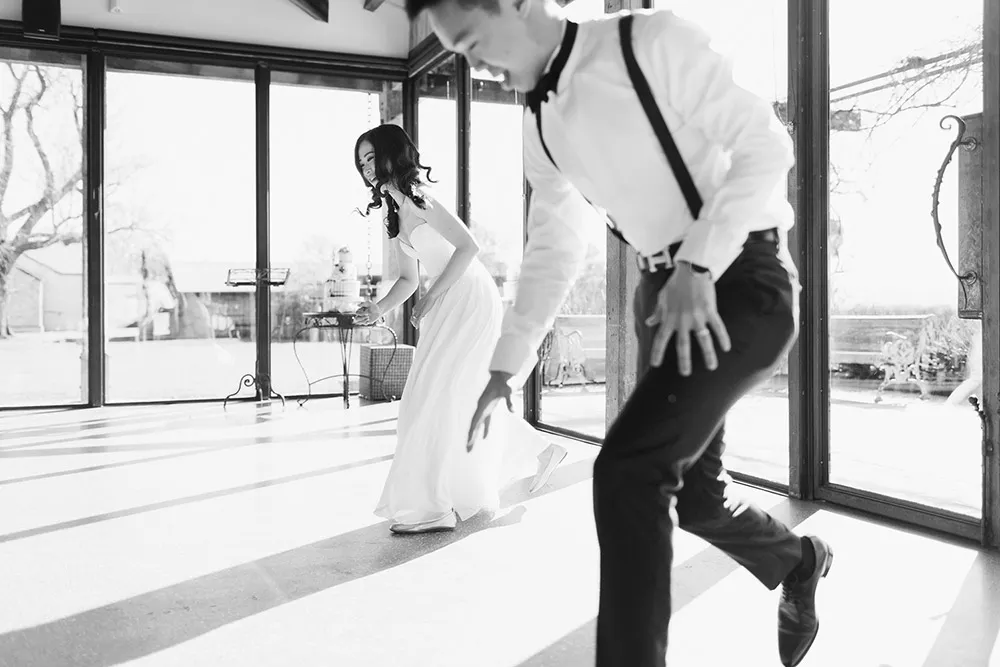 Photo by Sayher Heffernan. theweddingnotebook.com