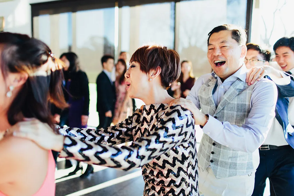 Photo by Sayher Heffernan. theweddingnotebook.com