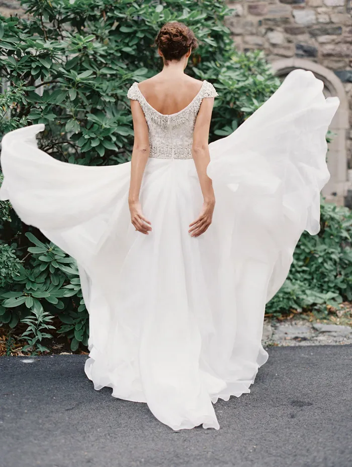 Collette – Sareh Nouri Fall 2015 Collection. theweddingnotebook.com