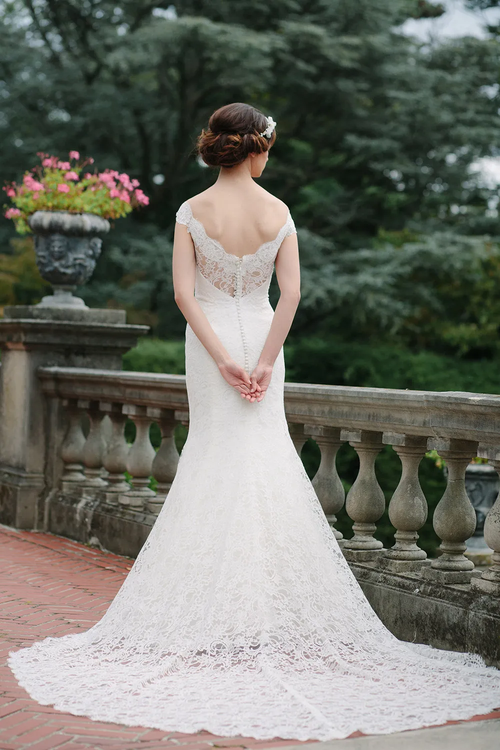 Jannan - Sareh Nouri Fall 2016 Collection. theweddingnotebook.com