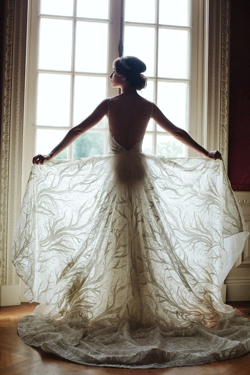 Shiraz - Sareh Nouri Fall 2016 Collection. theweddingnotebook.com