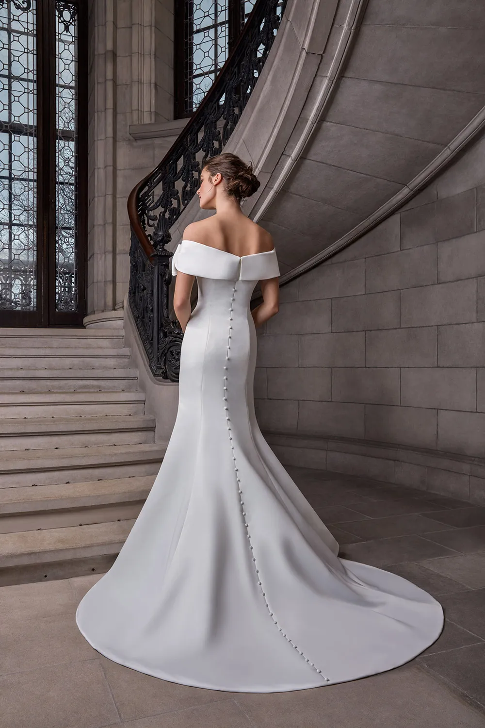 Charlene - Sareh Nouri Spring 2020 Collection. theweddingnotebook.com