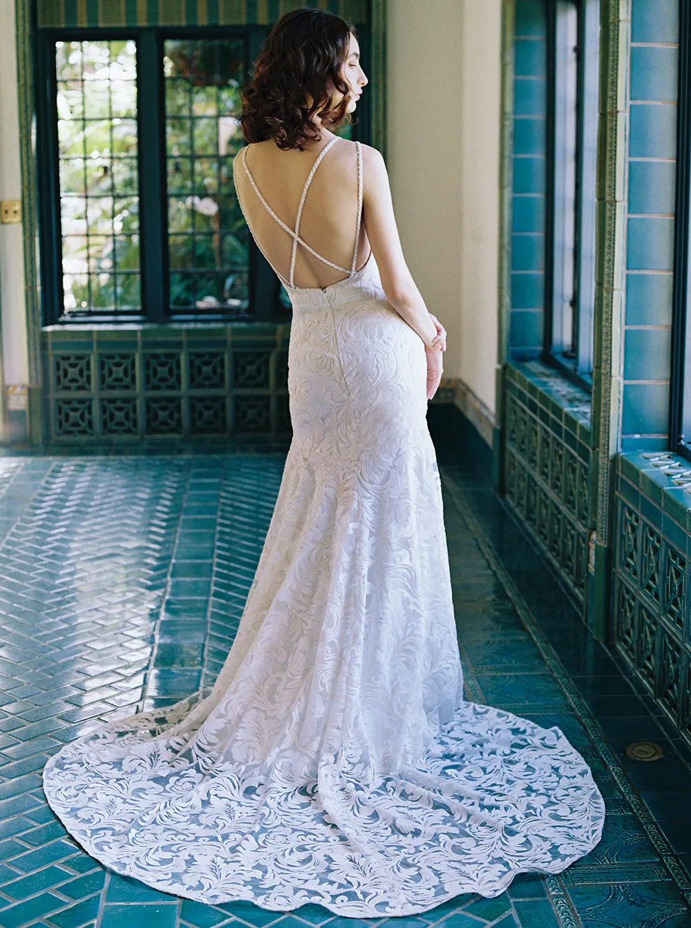 Lotus: Sareh Nouri – New York Spring 2017 Bridal Collection. theweddingnotebook.com