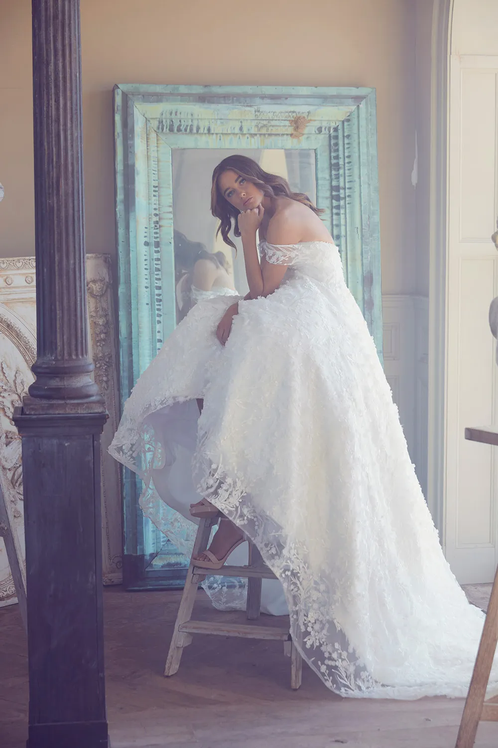 Oriel – Sareh Nouri Spring 2019 Bridal Collection. theweddingnotebook.com