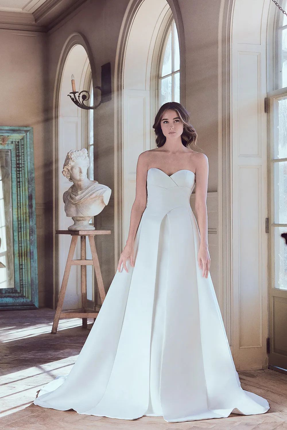 Octavia – Sareh Nouri Spring 2019 Bridal Collection. theweddingnotebook.com
