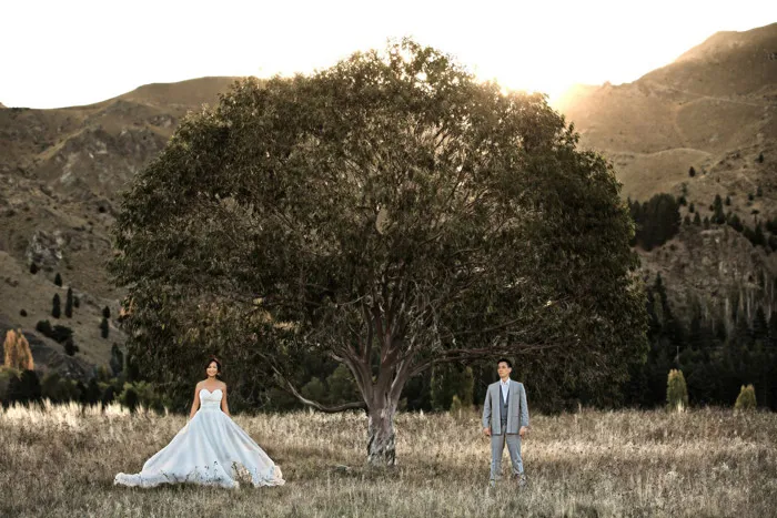 Raymond Phang Photography. theweddingnotebook.com