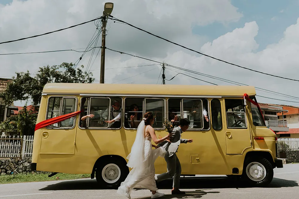 Photo by Twins Photography. theweddingnotebook.com