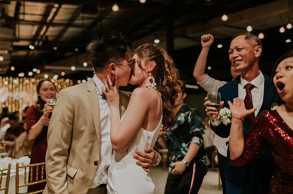 Photo by Twins Photography. theweddingnotebook.com