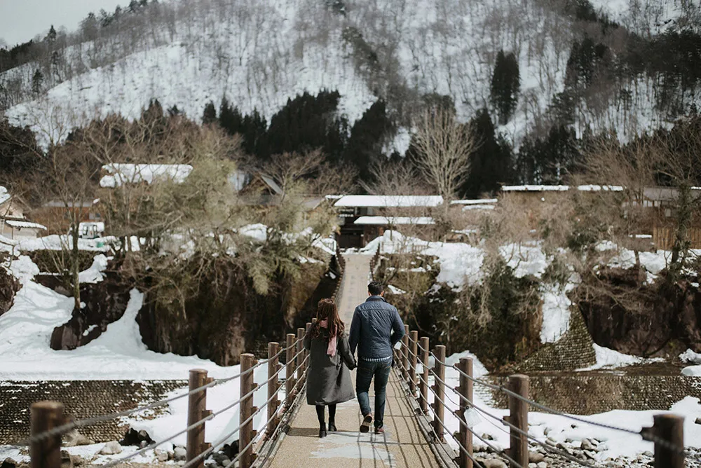 Photo by Iluminen Photography. theweddingnotebook.com