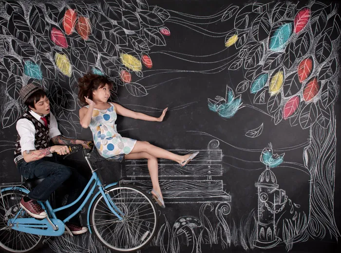 Photography by Julian Oh of Redd Bullets. theweddingnotebook.com