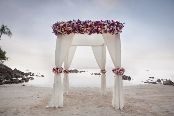 Photo by Stories by Integricity. Wedding Planning by Hanngevent. theweddingnotebook.com