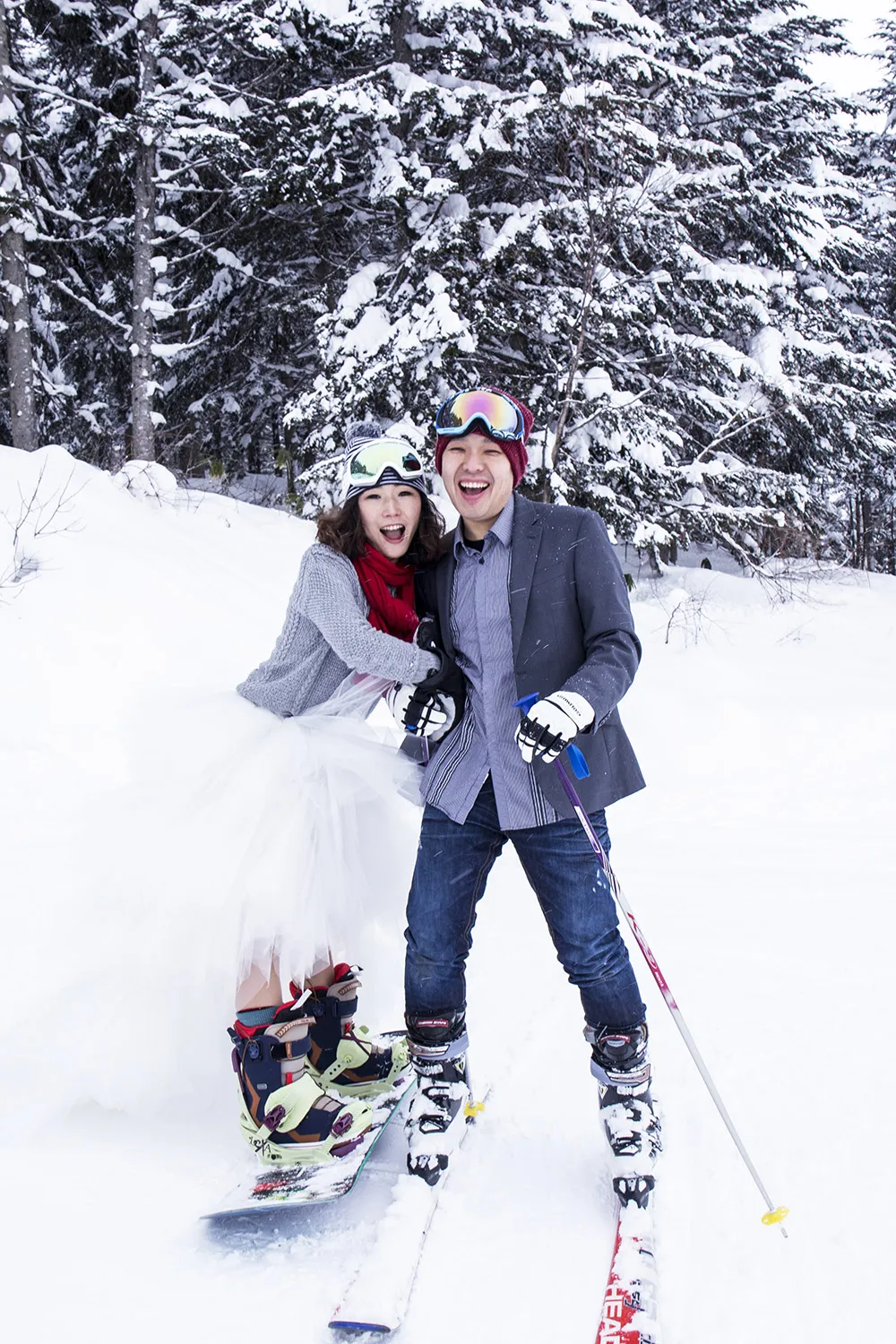 Photo by Niseko Photography. theweddingnotebook.com