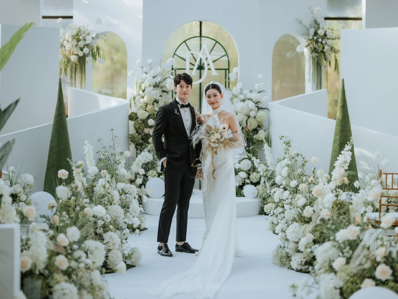 Soft Romance Meets Industrial Wedding at W Factory