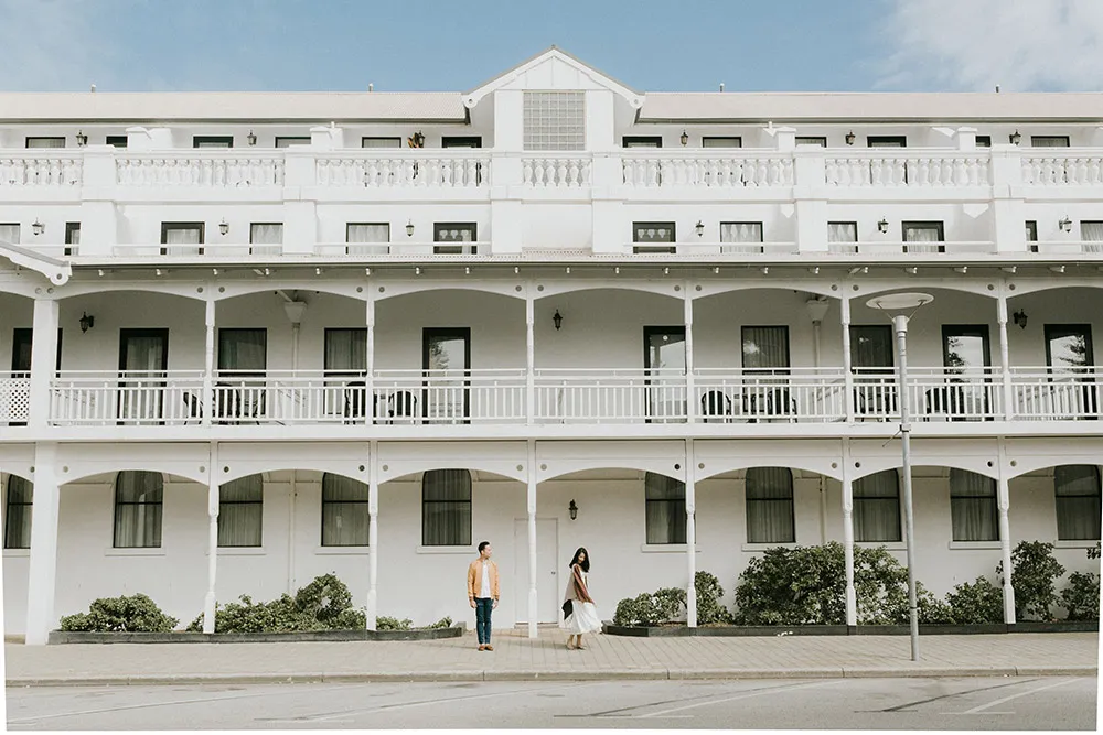 Photo by Iluminen. theweddingnotebook.com