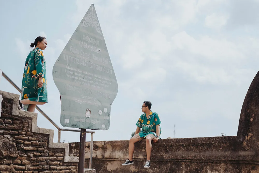 Photo by Logika Bumi of Terralogical. theweddingnotebook.com