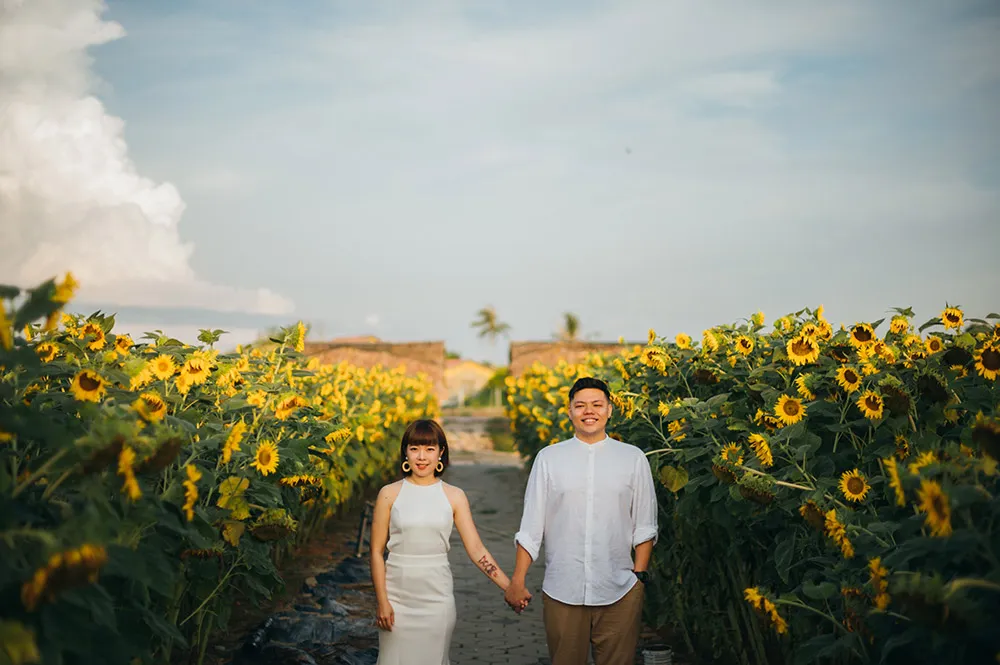 Photography Justmarrywedding. theweddingnotebook.com