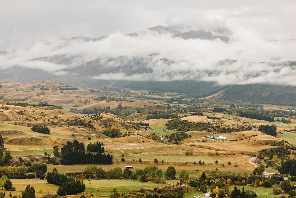Photo by Peter Herman Photography. theweddingnotebook.com