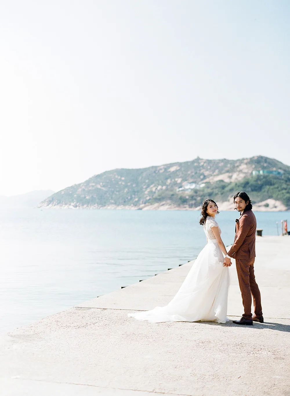 Jenny Tong Photography. theweddingnotebook.com