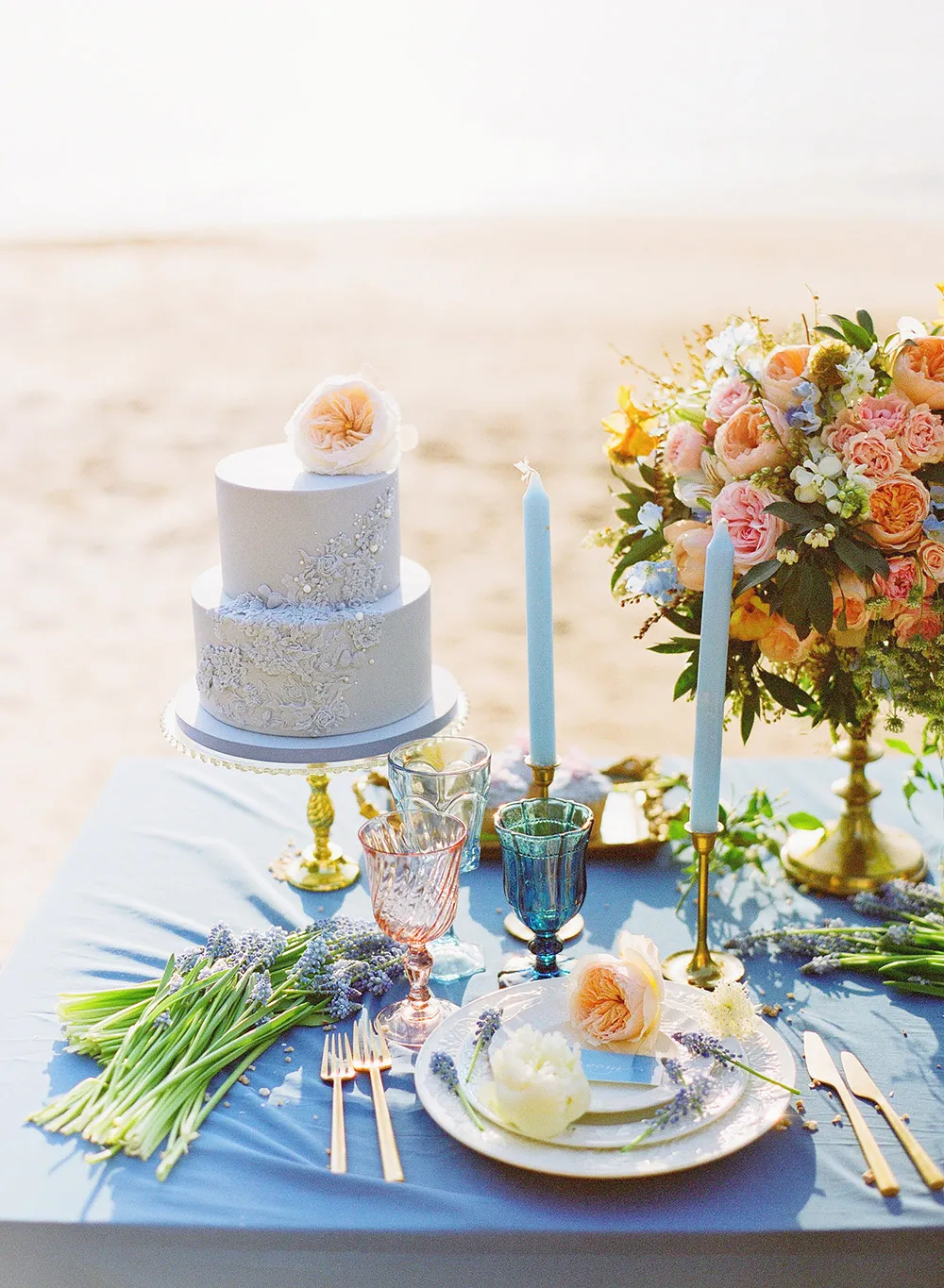 Jenny Tong Photography. theweddingnotebook.com