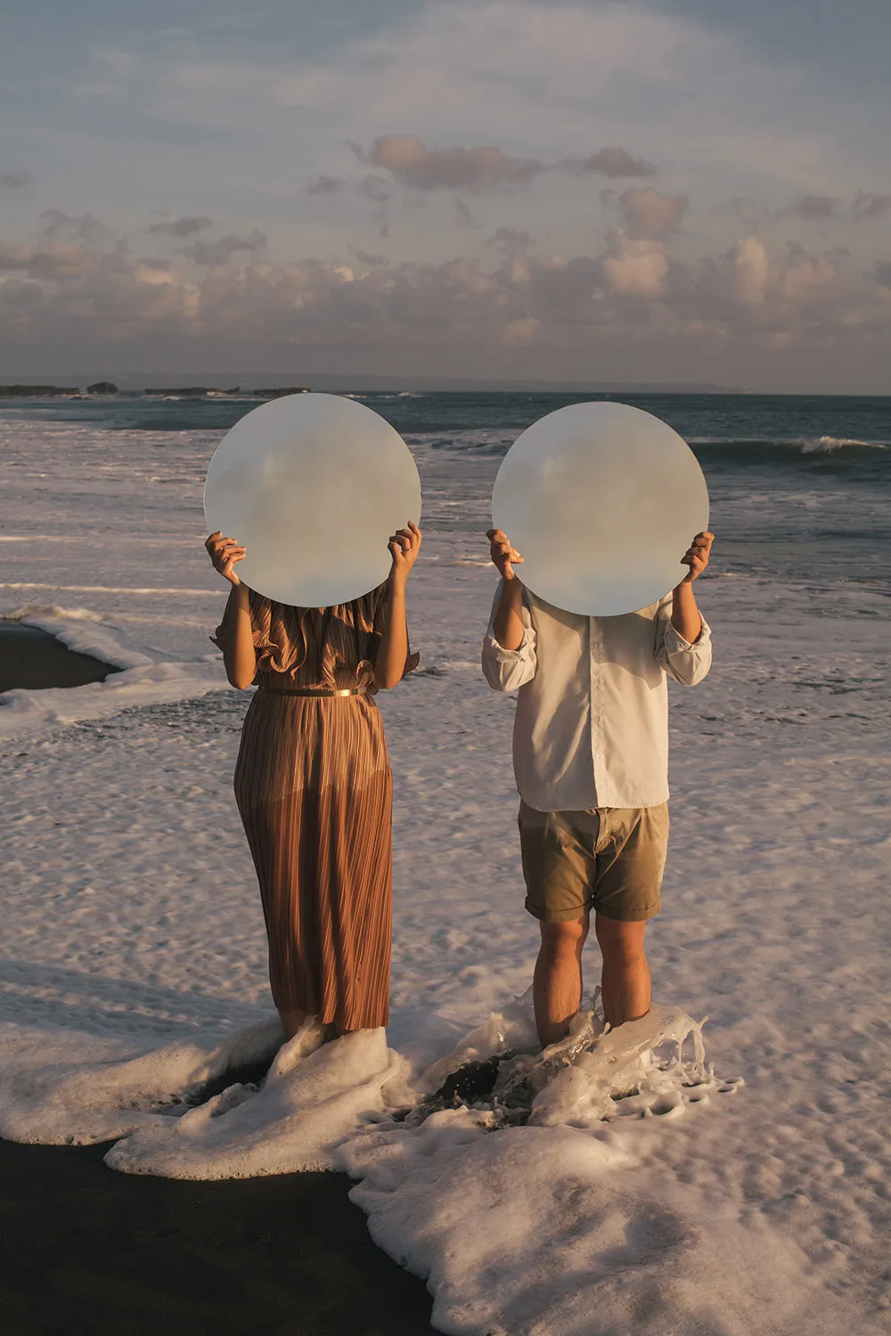 Creative bridal portraits. Photo by Fire Wood and Earth. theweddingnotebook.com